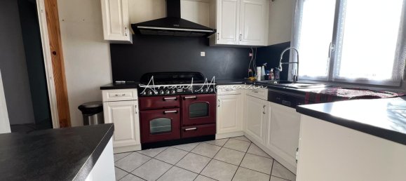 Casa de 4 dormitorios en Orry-la-Ville, France No. 66067 5