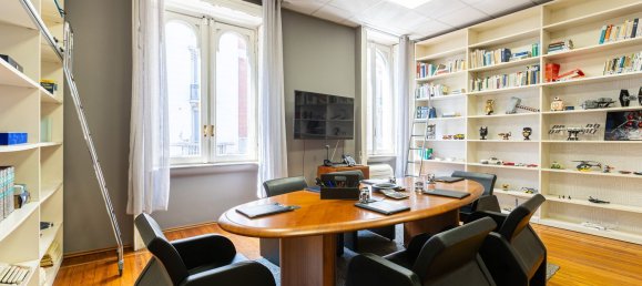 10 bedrooms Villa in Milan, Italy No. 246826 2