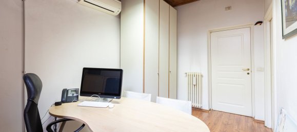 10 bedrooms Villa in Milan, Italy No. 246826 26