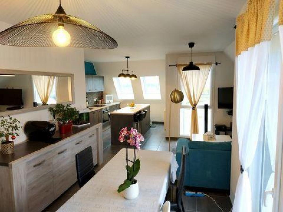 2 bedrooms Condo in Dijon, France No. 6046