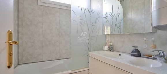 2 bedrooms Apartment in Maisons-Laffitte, France No. 351384 12