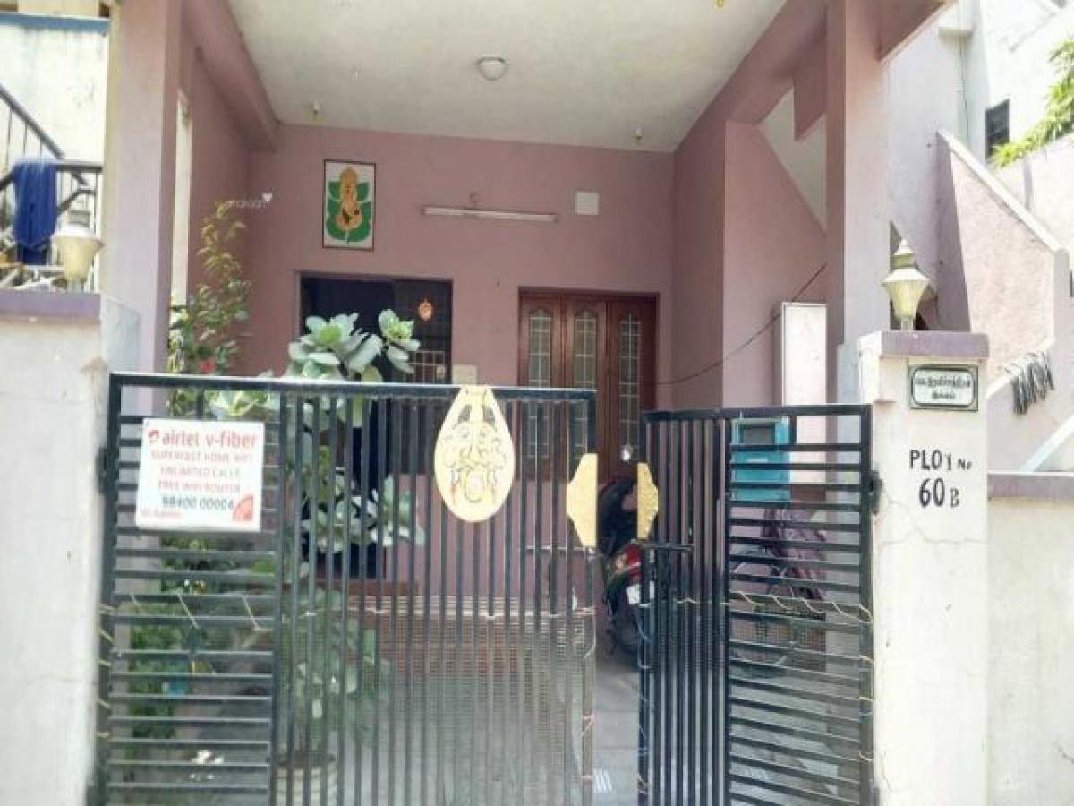 2 bedrooms House in Chennai, India No. 7879