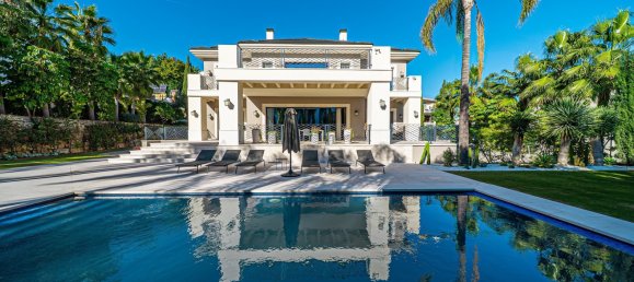 6 bedrooms Villa in Benahavis, Spain No. 16307 2