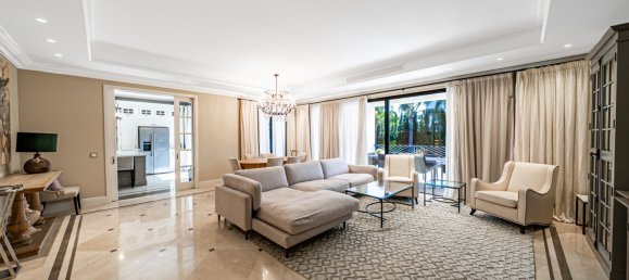 6 bedrooms Villa in Benahavis, Spain No. 16307 10