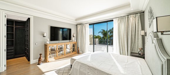 6 bedrooms Villa in Benahavis, Spain No. 16307 18