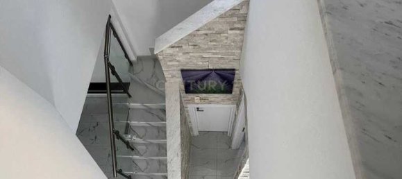 5 bedrooms Villa in Limassol, Cyprus No. 7631 7