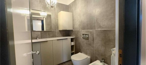 3 rooms Apartment in Como, Italy No. 333708 20