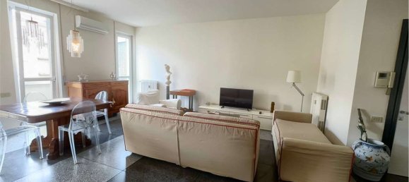 3 rooms Apartment in Como, Italy No. 333708 4