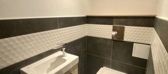 3 chambres Appartement à Strasbourg, France No. 102859 4