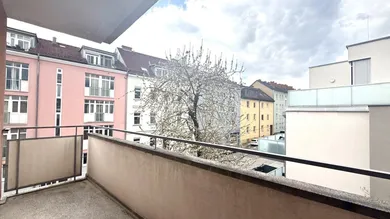 5 rooms Apartment in Linz, Austria No. 208105