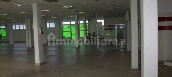 Propriété commerciale à Villa del Conte, Italy 810m² No. 227941 3