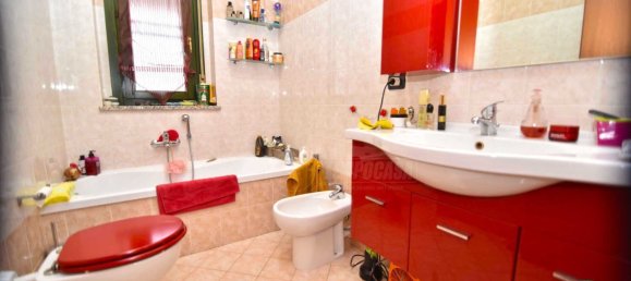 3 Schlafzimmer Wohnung in Settimo Torinese, Italy, Nr. 370863 13