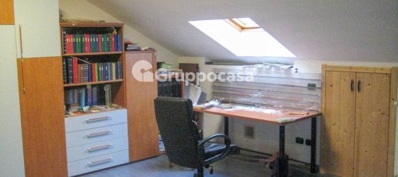 3 غرف نوم فيلا في Magenta, Italy رقم 312963 36