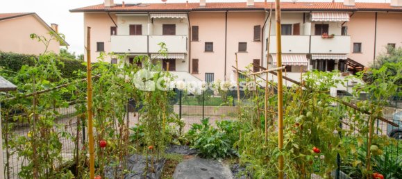 3 غرف نوم فيلا في Magenta, Italy رقم 312963 42