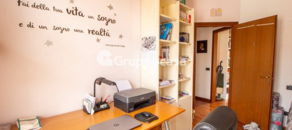 3 غرف نوم فيلا في Magenta, Italy رقم 312963 26