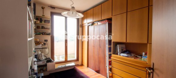 3 غرف نوم فيلا في Magenta, Italy رقم 312963 29