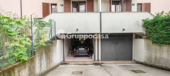 3 غرف نوم فيلا في Magenta, Italy رقم 312963 41