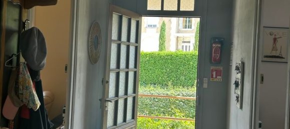 6 bedrooms House in Vienne, France No. 325116 5