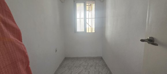2 Schlafzimmer Stadthaus in La Linea de la Concepcion, Spain, Nr. 183490 24