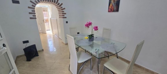 2 Schlafzimmer Stadthaus in La Linea de la Concepcion, Spain, Nr. 183490 10