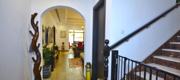 6 bedrooms Villa in The Villa, UAE No. 428 11