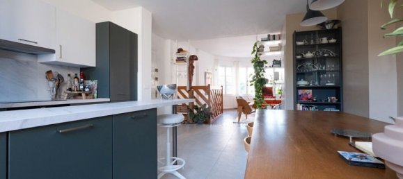 Квартира с 3 спальнями в Руайан, Франция № 335803 6