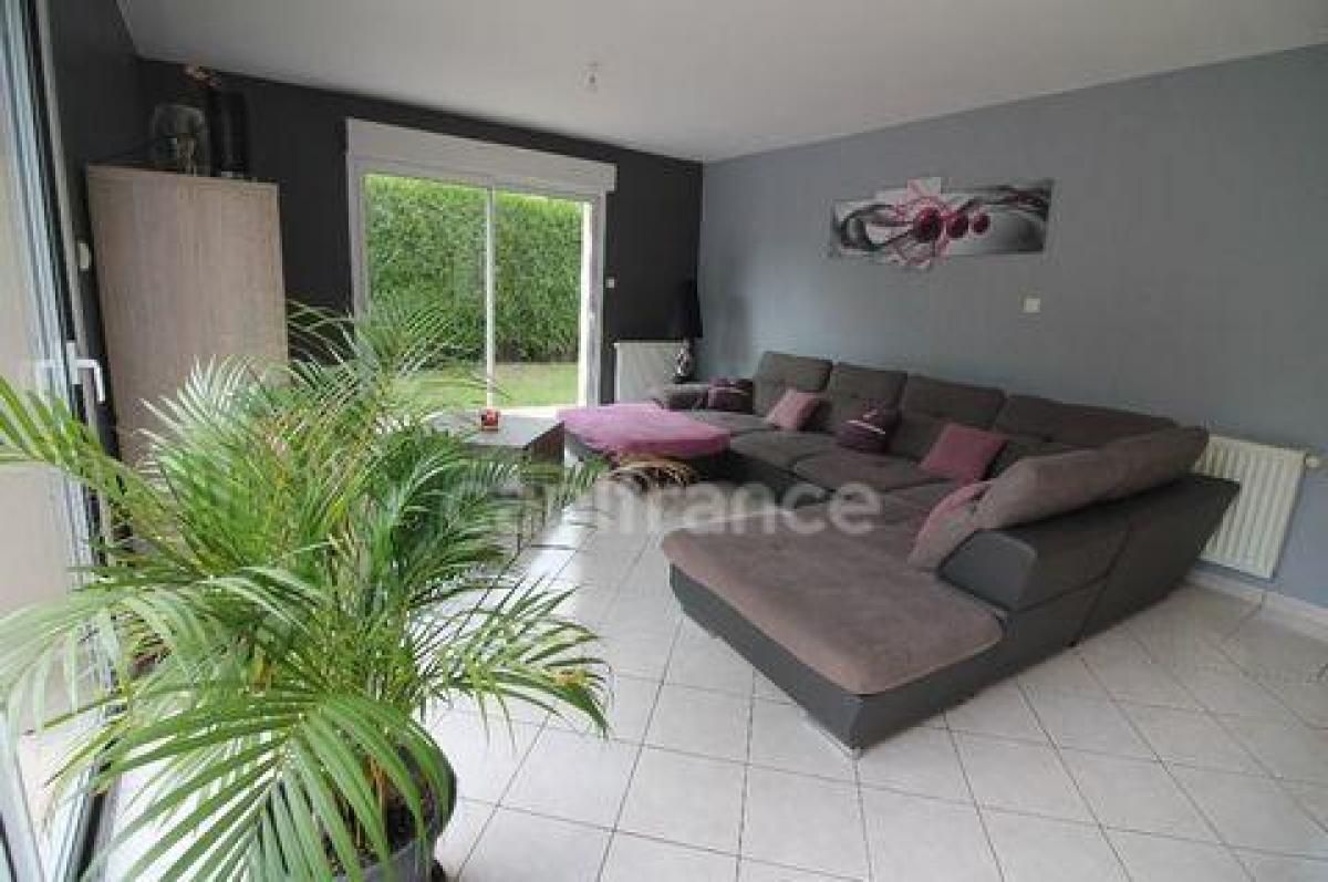 4 bedrooms House in Lumbres, France No. 32684