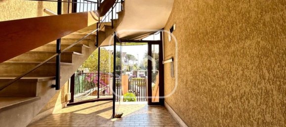 2 rooms Duplex in Rome, Italy No. 209098 8