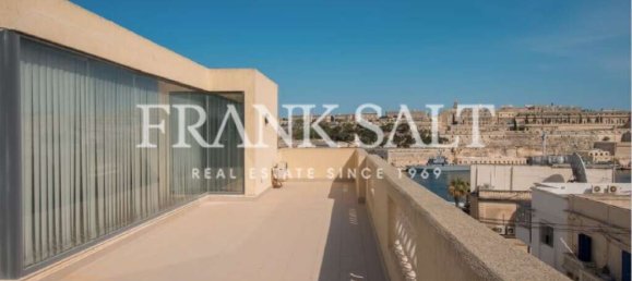 665m² Office in Ta' Xbiex, Malta No. 12339 5