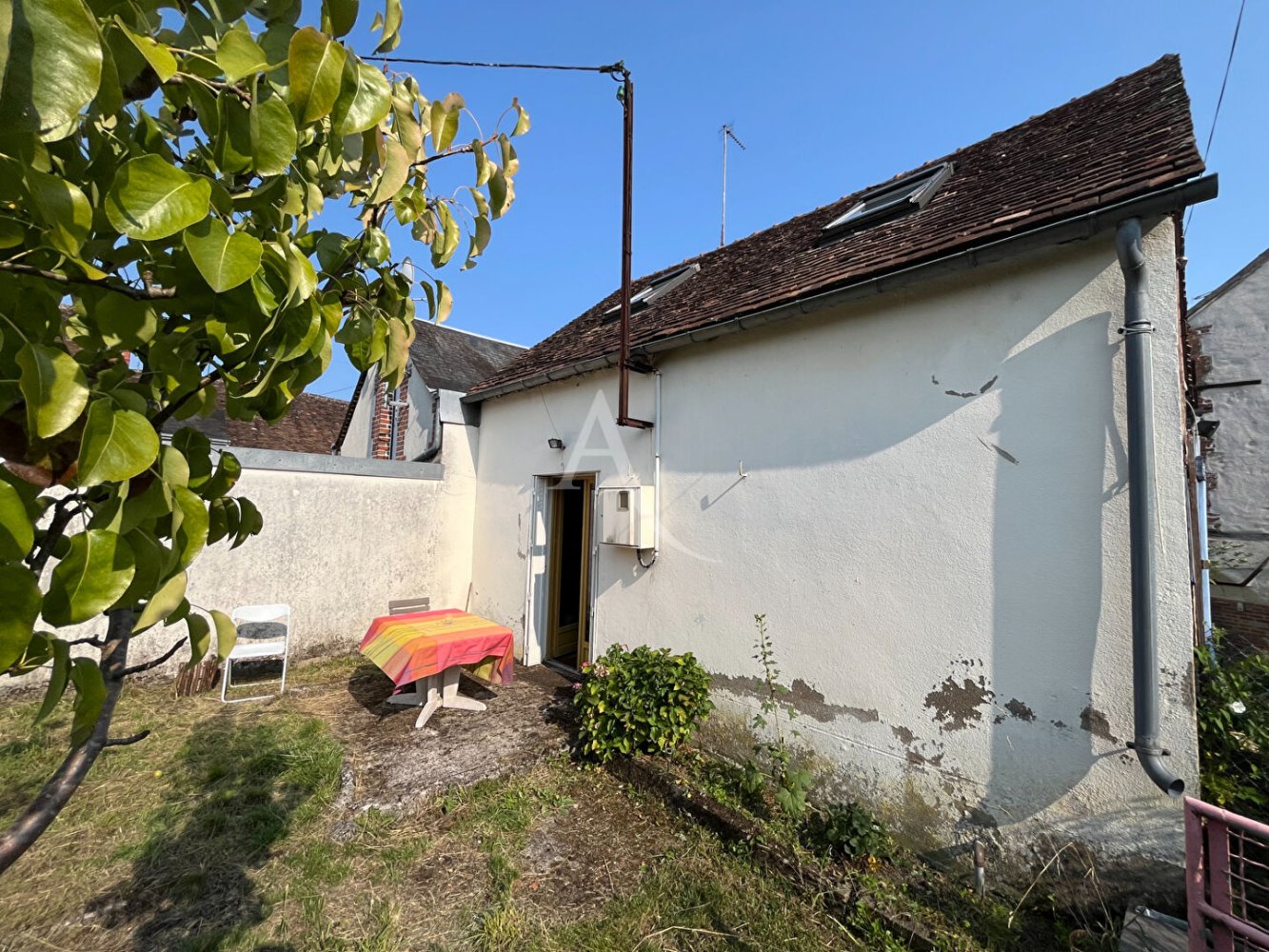2 Schlafzimmer Haus in Chateau-Renault, France, Nr. 44998