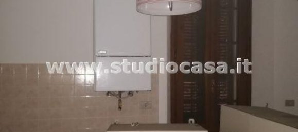 3 rooms Apartment in Castelleone, Italy No. 161237 4