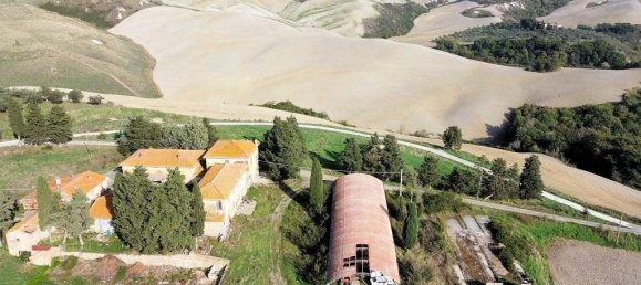 20 bedrooms House in Volterra, Italy No. 103296 7