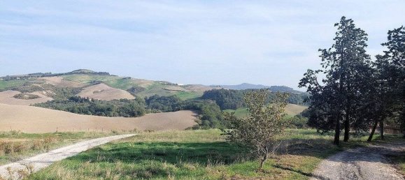 20 bedrooms House in Volterra, Italy No. 103296 3