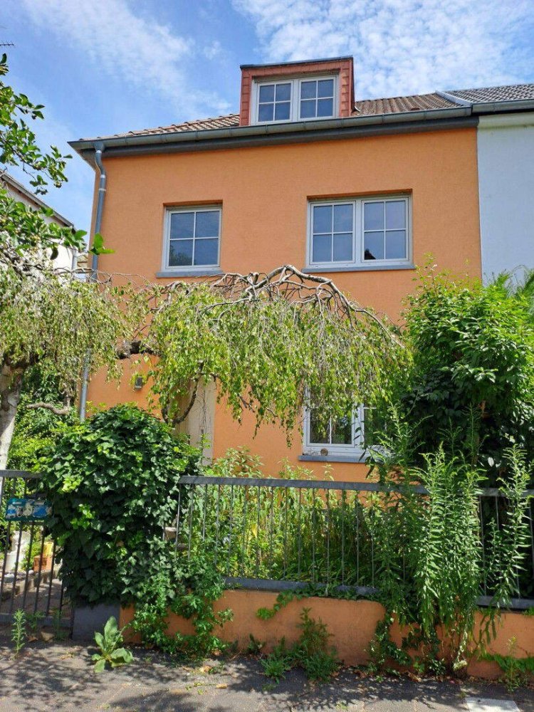 4 Schlafzimmer Stadthaus in Ludwigshafen am Rhein, Germany, Nr. 369417