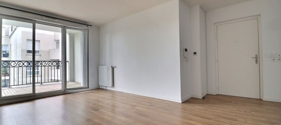 2-salle Appartement à Saint-Leu-la-Forêt, France No. 364063 4