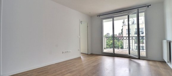 2-salle Appartement à Saint-Leu-la-Forêt, France No. 364063 6