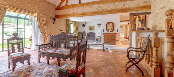 Замки и поместья с 5 спальнями в Сижи, Франция № 175302 30