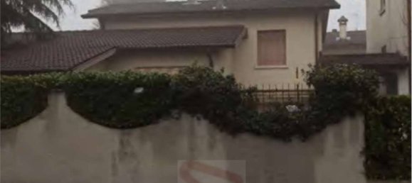 Квартира с 4 спальнями в Кремона, Италия № 276596 3