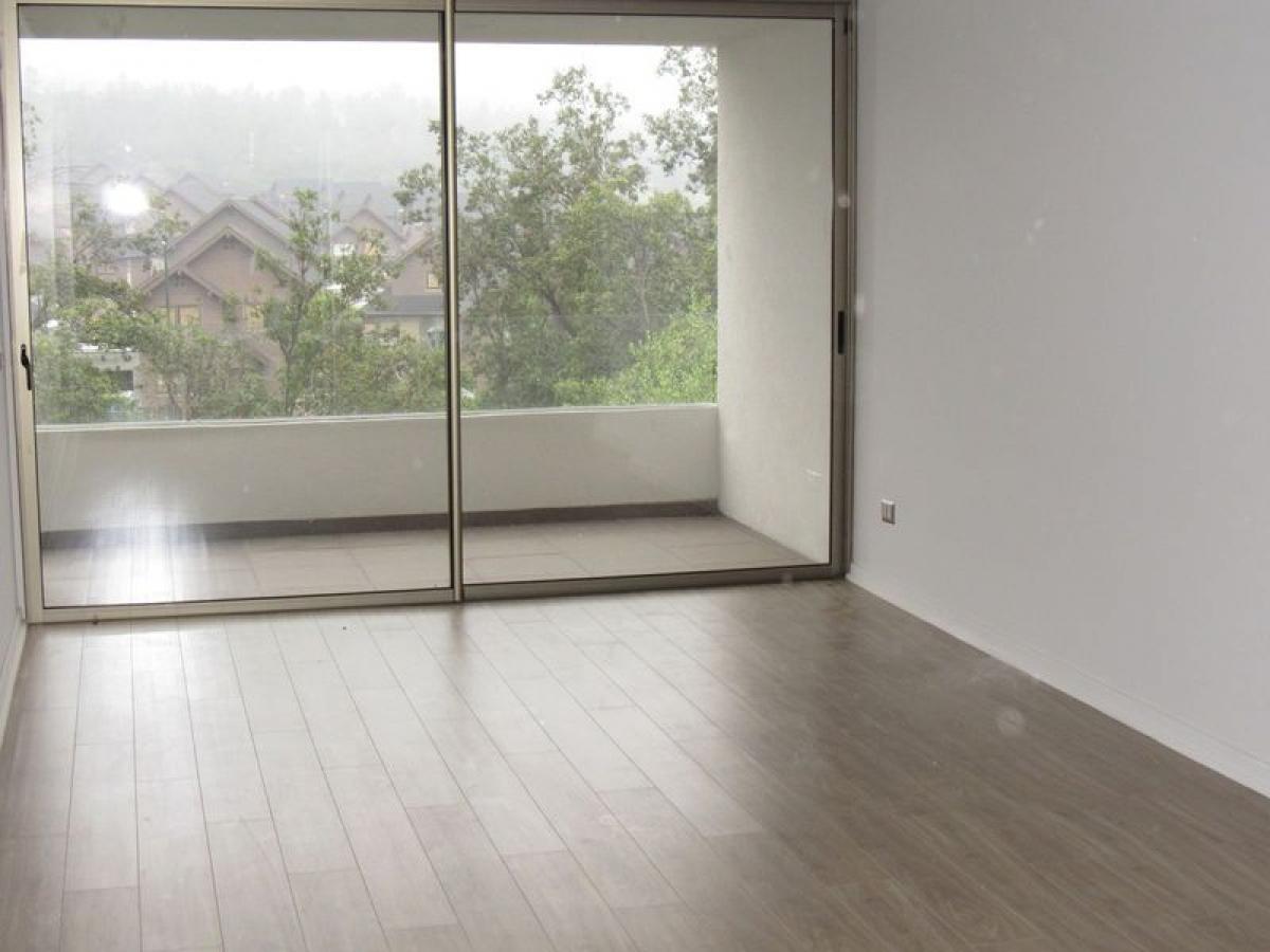 Apartamento de 3 dormitorios en Santiago, Chile No. 5355