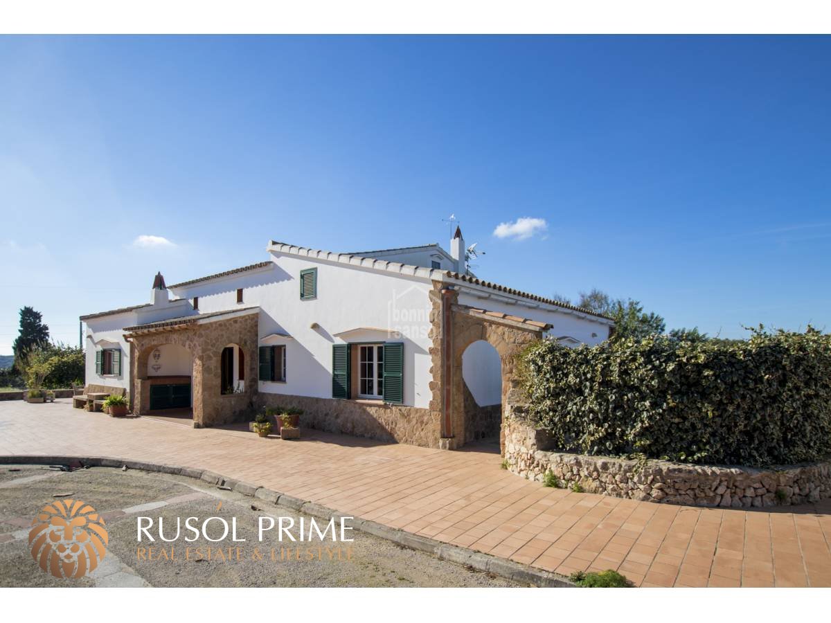 5 bedrooms Finca in Alaior, Spain No. 197