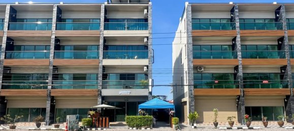 6 Schlafzimmer Stadthaus in Hua Hin, Thailand, Nr. 25207 7