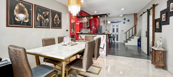 6 Schlafzimmer Stadthaus in Hua Hin, Thailand, Nr. 25207 4