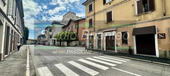 1-salle Propriété commerciale à Carate Brianza, Italy No. 268581 3