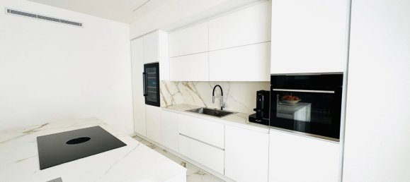 4 bedrooms Apartment in Padua, Italy No. 358138 14