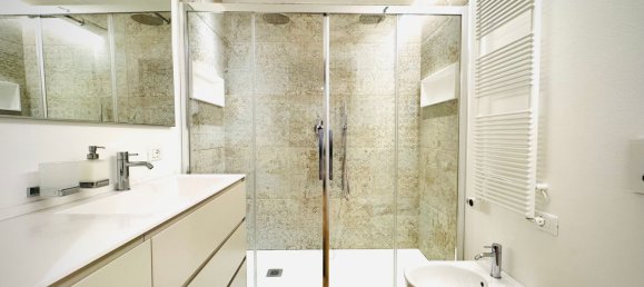 4 bedrooms Apartment in Padua, Italy No. 358138 32