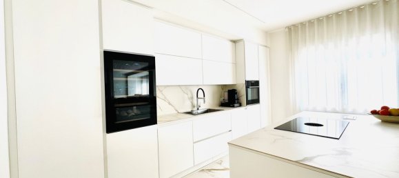 4 bedrooms Apartment in Padua, Italy No. 358138 13