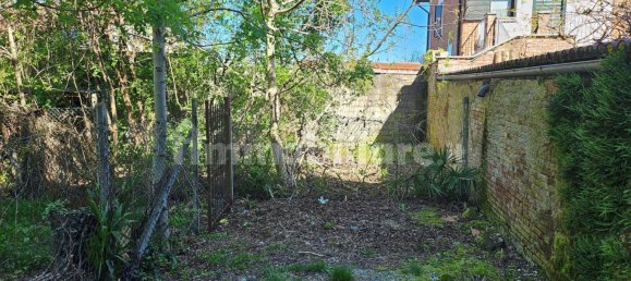 5 chambres Maison à Borgomanero, Italy No. 87138 15