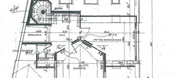 Gewerbliche Immobilie in Brumath, France 148m², Nr. 160009 3