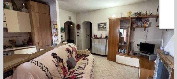 3 rooms Apartment in Casnate con Bernate, Italy No. 277452 36