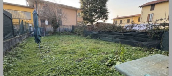 3 rooms Apartment in Casnate con Bernate, Italy No. 277452 25